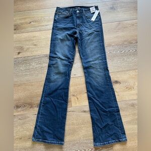 NEW Joe’s jeans high rise curvy bootcut jeans, size 31